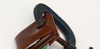 Jak jeździć ekonomicznie na benzynie?