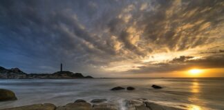 Czy meble z rattanu mogą stać na deszczu?