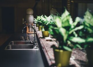 Co zrobić jak kapie woda z kranu?