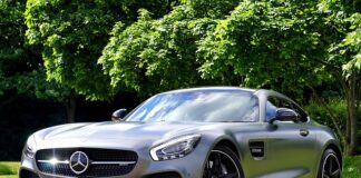 Ile kosztuje Mercedes TIR?