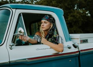 Czy ciężarówka i TIR to to samo?