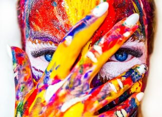 Jak ukryć zabawki w pokoju dziecka?